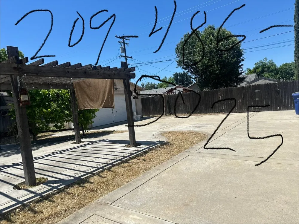 Custom landscape installation in Lathrop, CA - Modesto Stone landscape