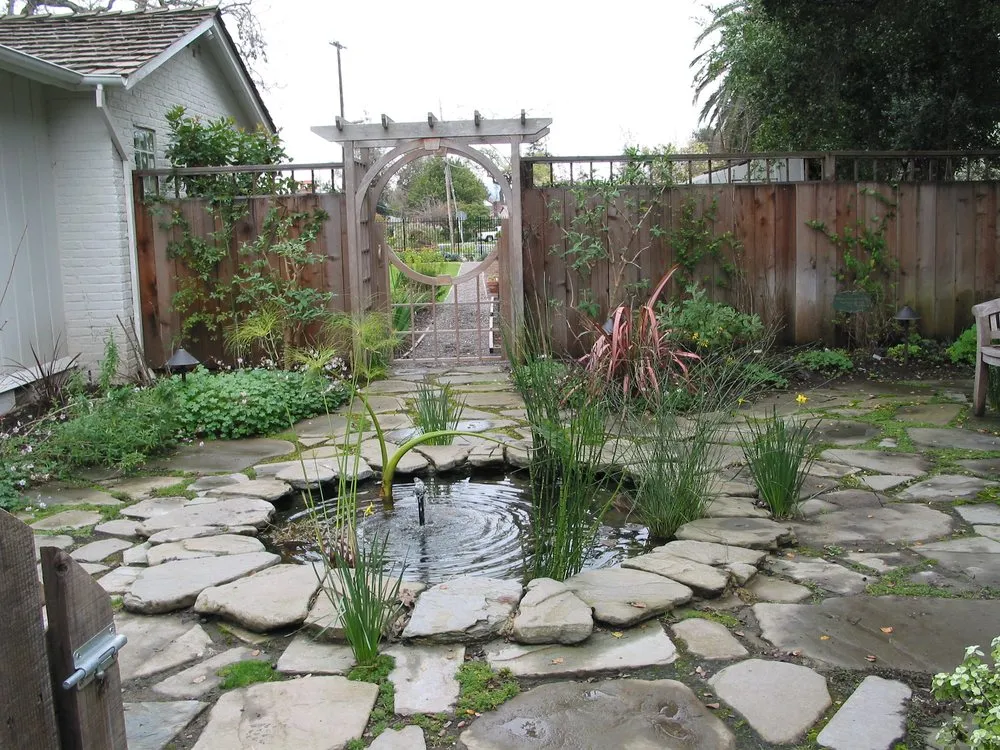 Affordable yard maintenance in Redwood City, CA - Modica Landscaping
