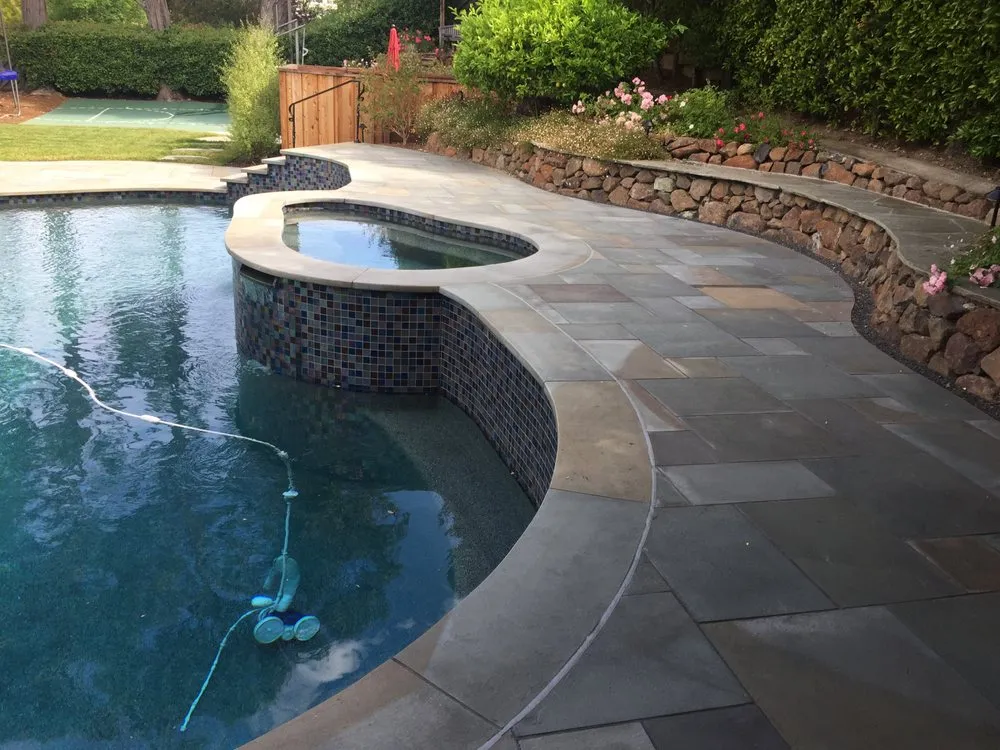 Professional outdoor landscaping in Redwood City, CA - Modica Landscaping