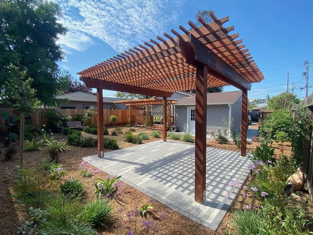 Custom lawn mowing service experts serving San Carlos, CA - Modified Landscape Design