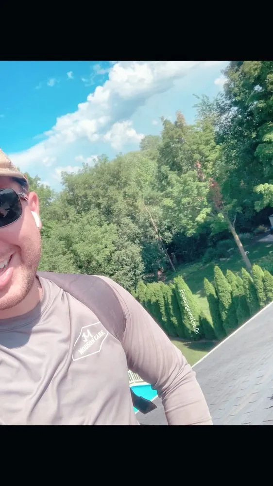 Affordable lawn care service in Westland, MI - Modson Care