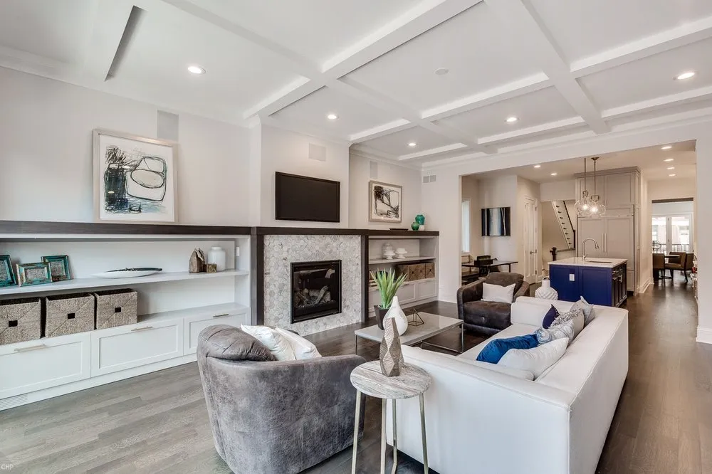 Custom yard maintenance in Northfield, IL by Modus Home and Garden