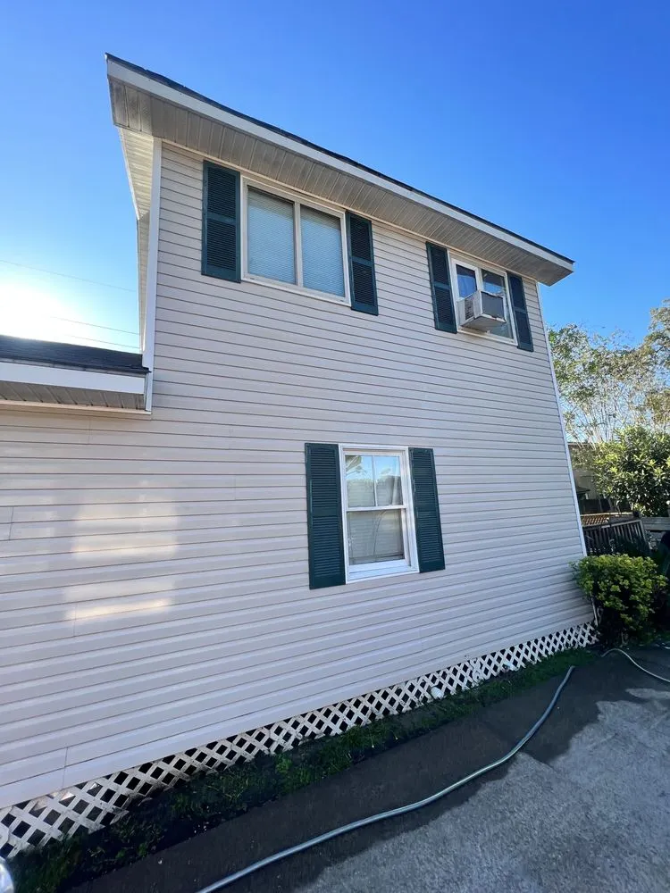 Top-rated residential landscaping with custom design across Savannah, GA - Moe Lawn & Pressure Washing Services