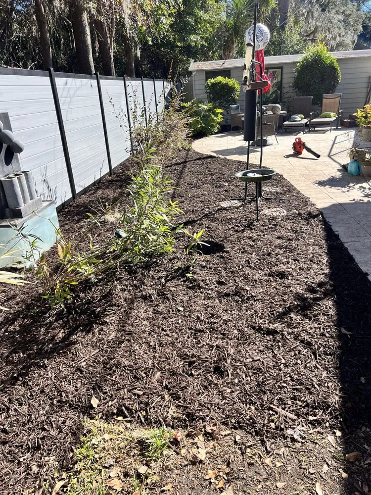 Affordable lawn care service with custom design across Savannah, GA - Moe Lawn & Pressure Washing Services