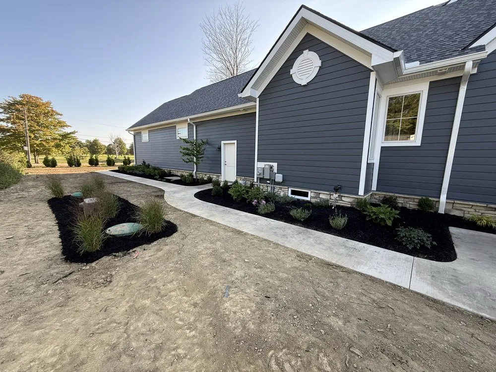 Professional landscape design experts serving Conneaut, OH - Moe’s Lakeside Landscape & Excavation