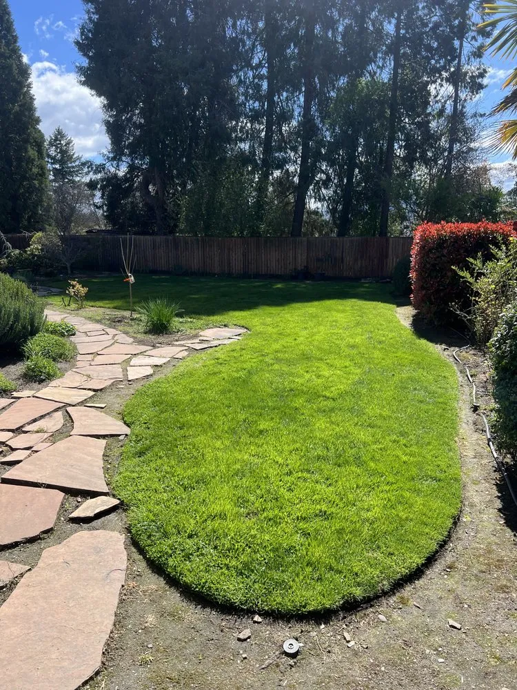 Local residential landscaping in White City, OR by Moes Landscape Maintenance