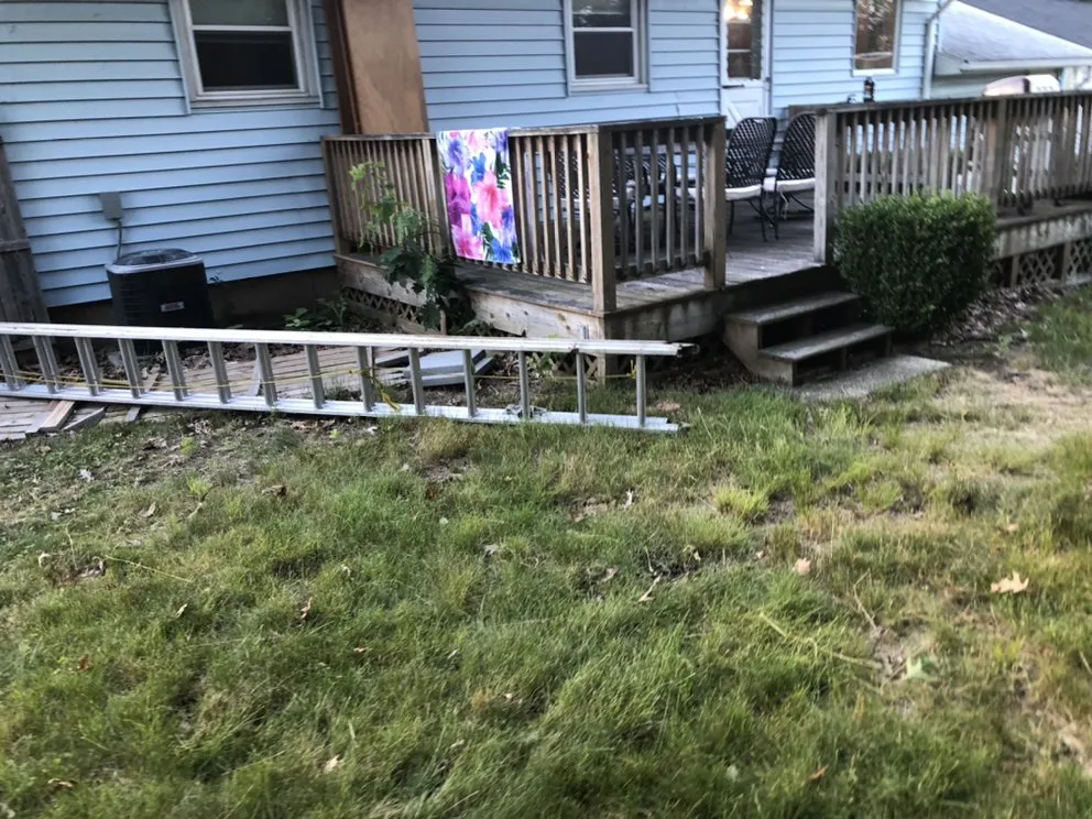 Affordable garden landscaping with custom design in New Haven, CT by Moe’s Landscaping and Home Improvement