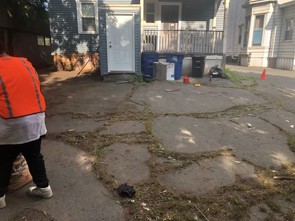 Affordable yard cleanup service for homes across New Haven, CT - Moe’s Landscaping and Home Improvement