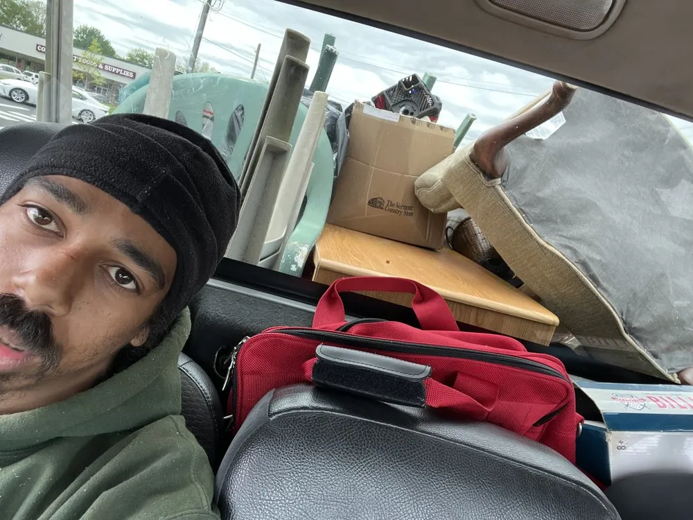 Custom outdoor landscaping experts serving Wilmington, DE - Moe’s Lawncare scrap removal etc