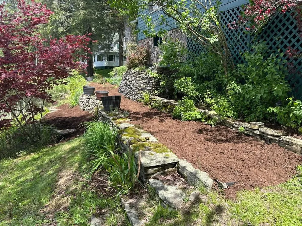 Professional yard cleanup service for beautiful yards across Susquehanna, PA - Moe’s Perennials & Landscape Design
