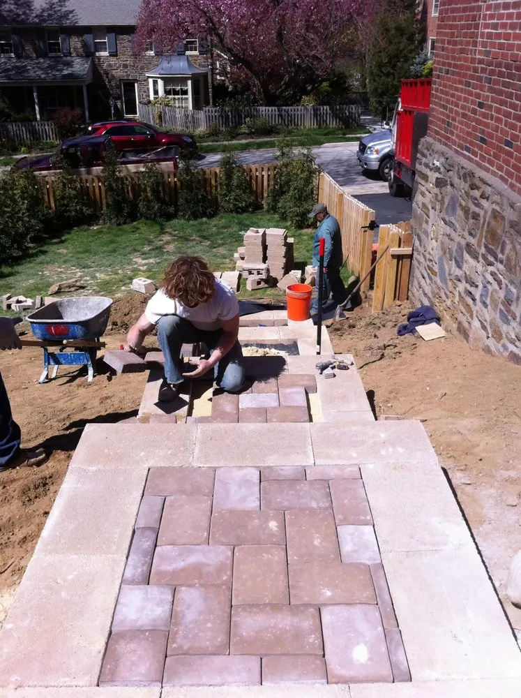 Expert yard maintenance experts serving Newtown Square, PA - Moffett Landscaping