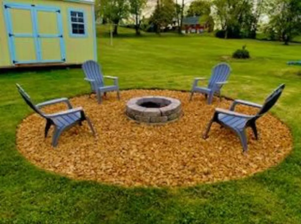 Affordable residential landscaping with custom design in Saltville, VA by Mofia Turf Care