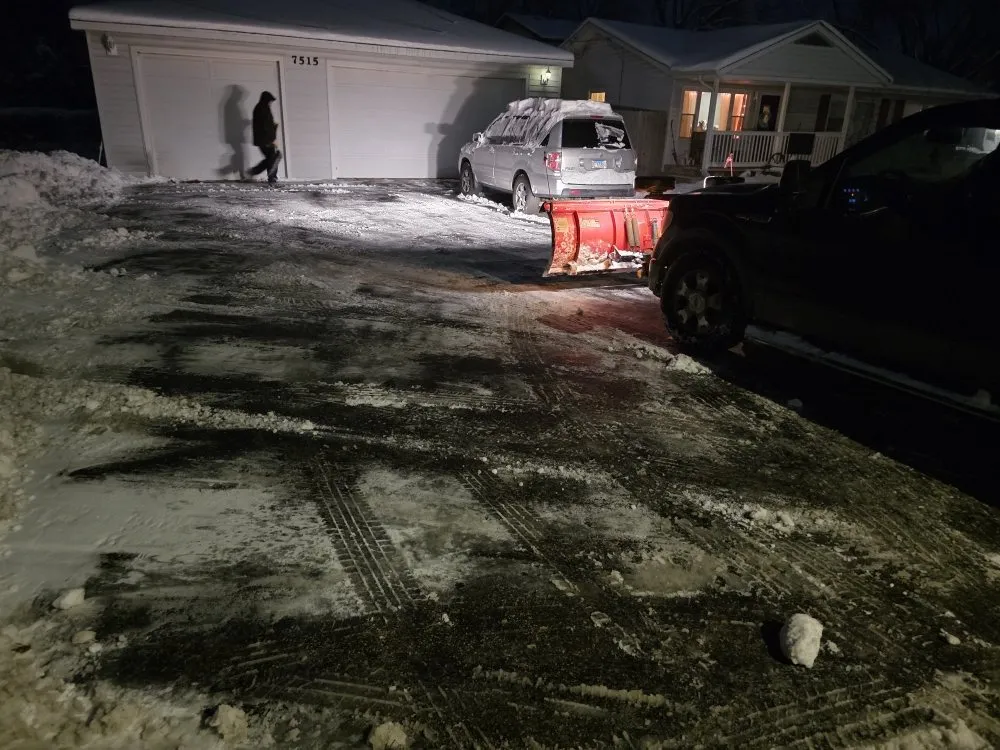 Top-rated outdoor landscaping near you in Spring Grove, IL by Moganzer