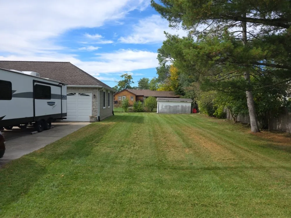 Affordable outdoor landscaping in Spring Grove, IL by Moganzer