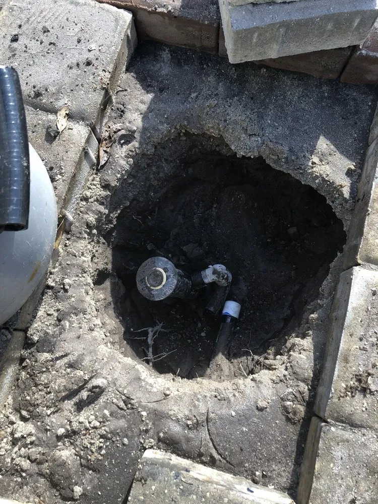 Expert yard maintenance for beautiful yards in Jacksonville, FL by Mogul Irrigation