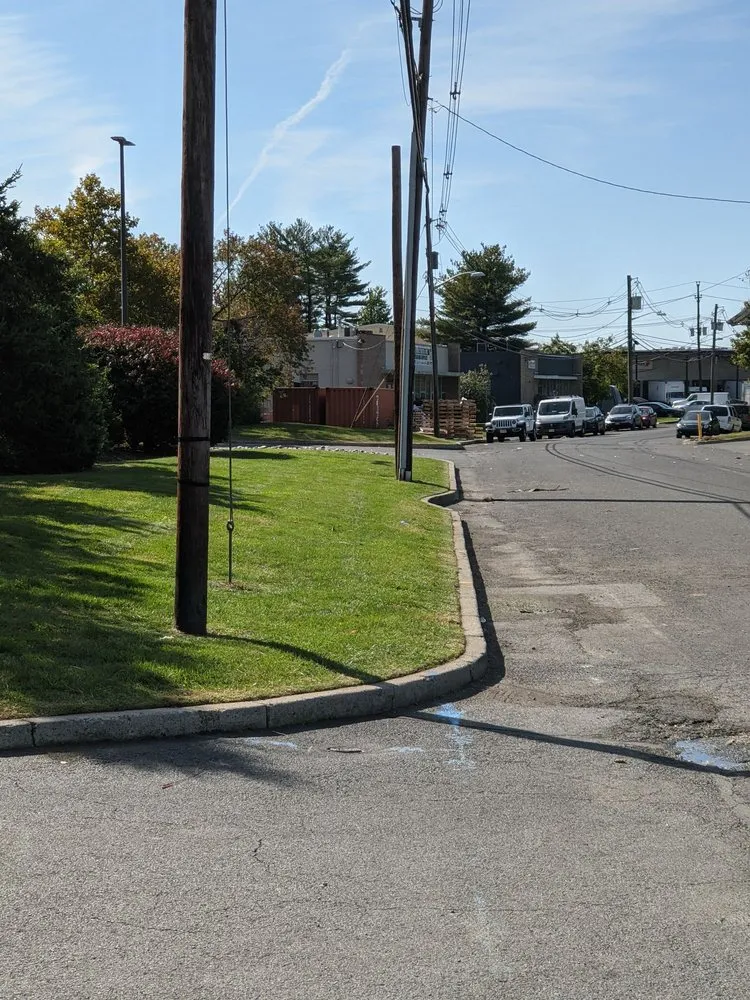 Top-rated yard maintenance in Osbornville, NJ by Mogz Lawn And Landscape