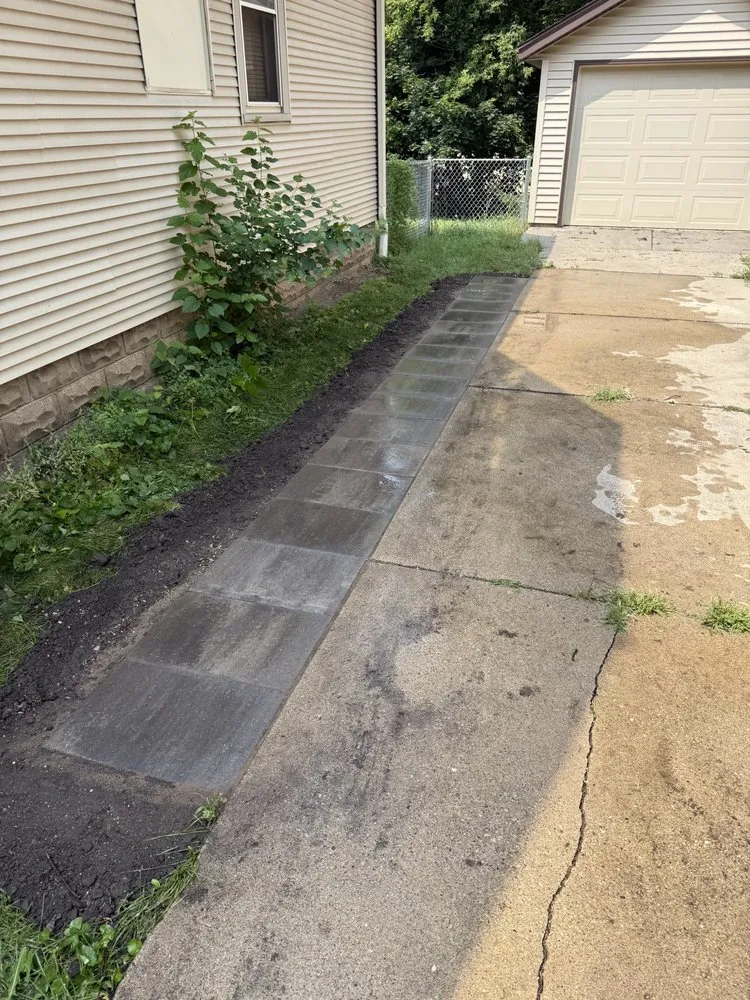 Affordable outdoor landscaping experts serving Wauwatosa, WI - Moils Lawn and Landscape