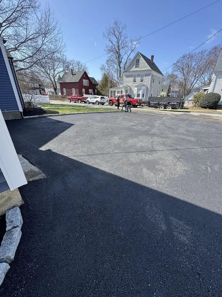 Custom garden landscaping in Lynn, MA - Moises & Son Landscaping & Construction