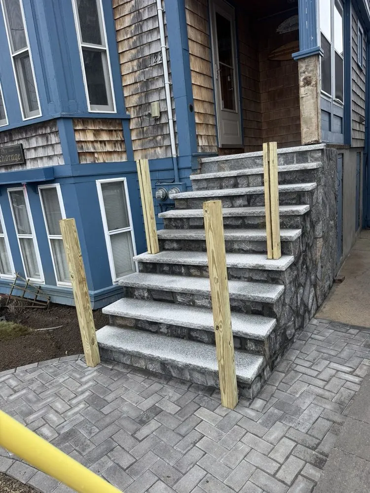 Custom landscaping services experts serving Lynn, MA - Moises & Son Landscaping & Construction