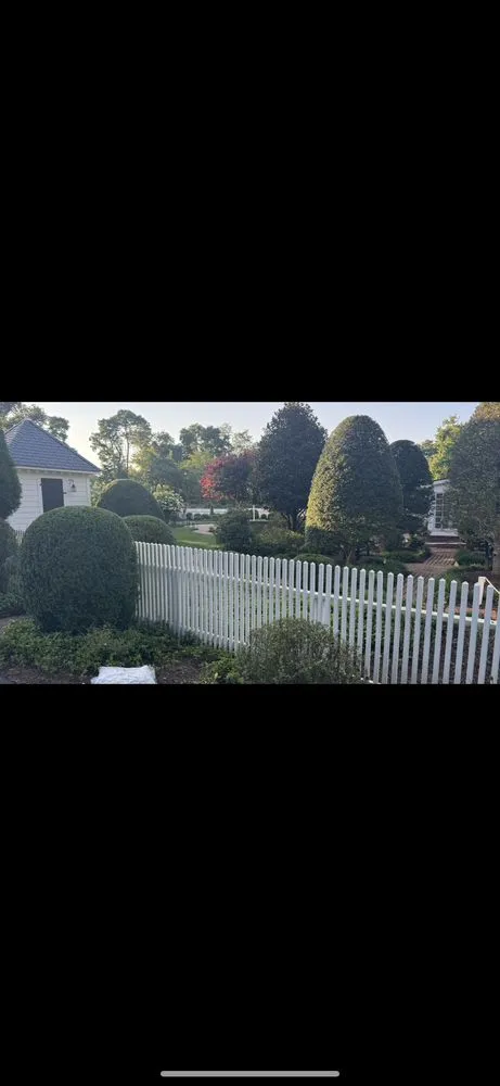 Affordable garden landscaping for beautiful yards in Herndon, VA by Moises & sons