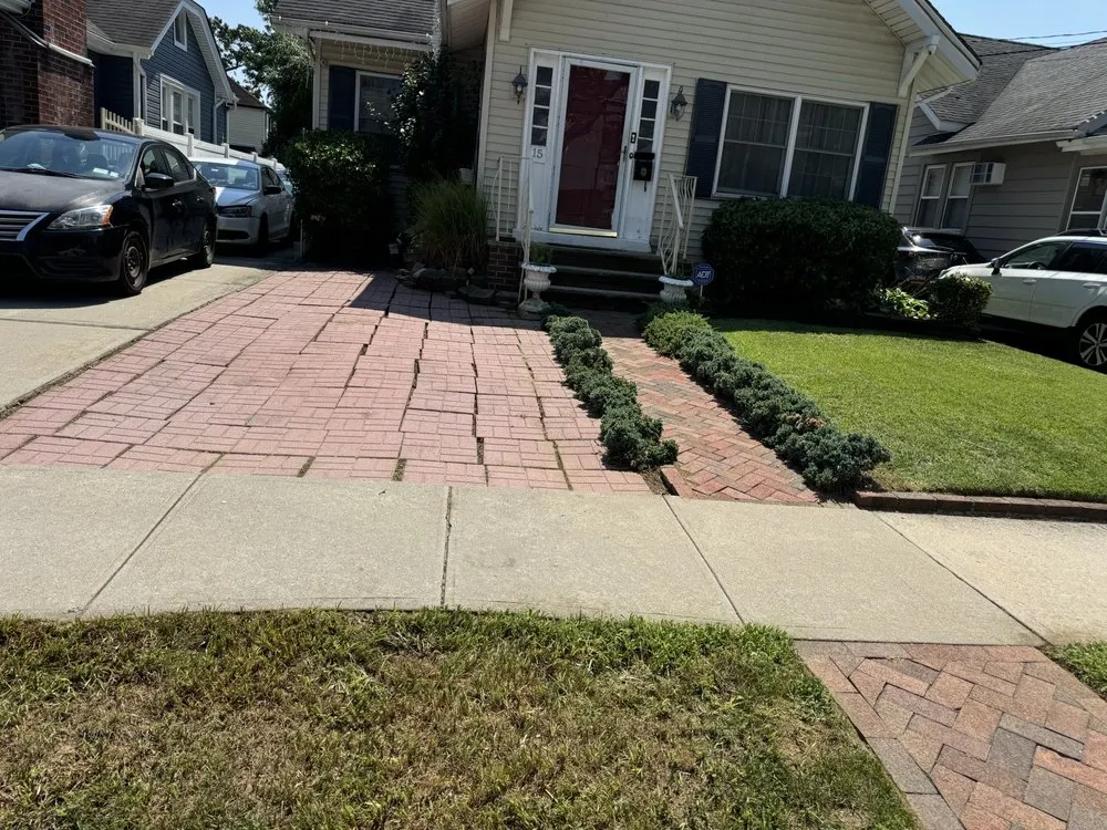 Expert landscaping services in Lynbrook, NY by Moises Amaya Landscaping