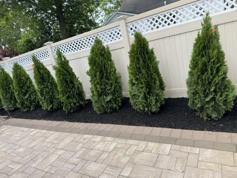 Custom lawn care service in Lynbrook, NY by Moises Amaya Landscaping
