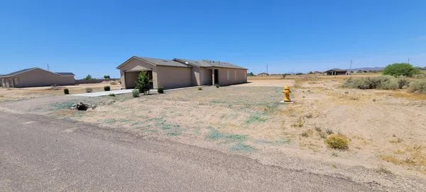 Moises Garden & Landscape Services