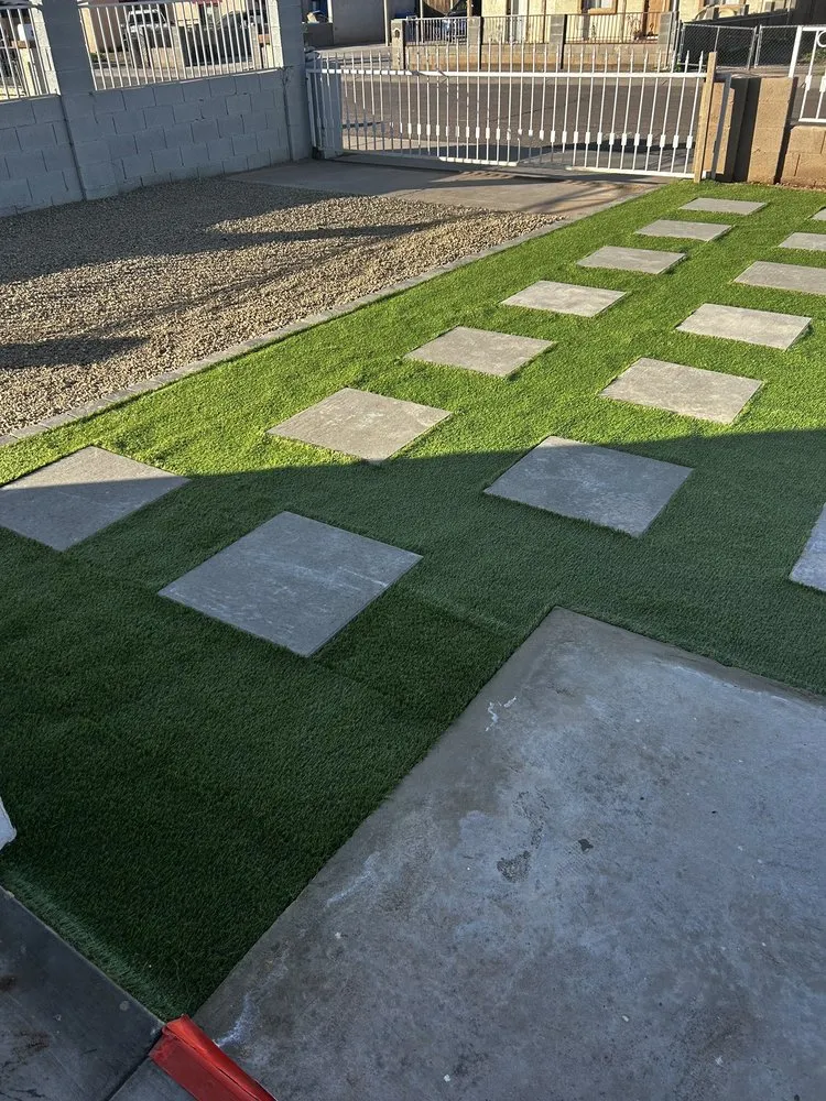 Affordable yard cleanup service for homes across Phoenix, AZ - Moises Hilario Trujillo Landscaping