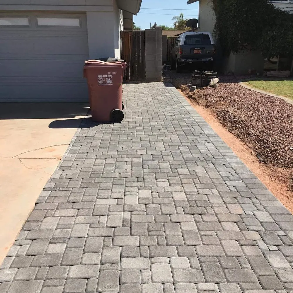 Local landscape design in Phoenix, AZ by Moises Hilario Trujillo Landscaping