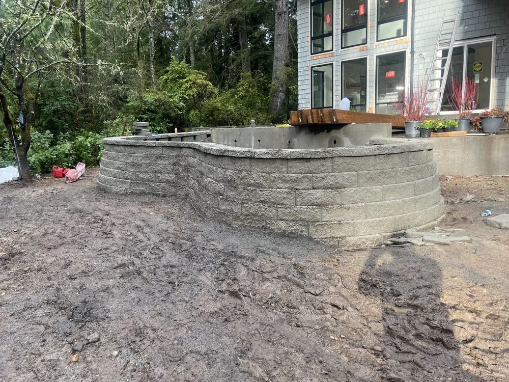 Custom landscape design for year-round maintenance across Federal Way, WA - Moises landscaping