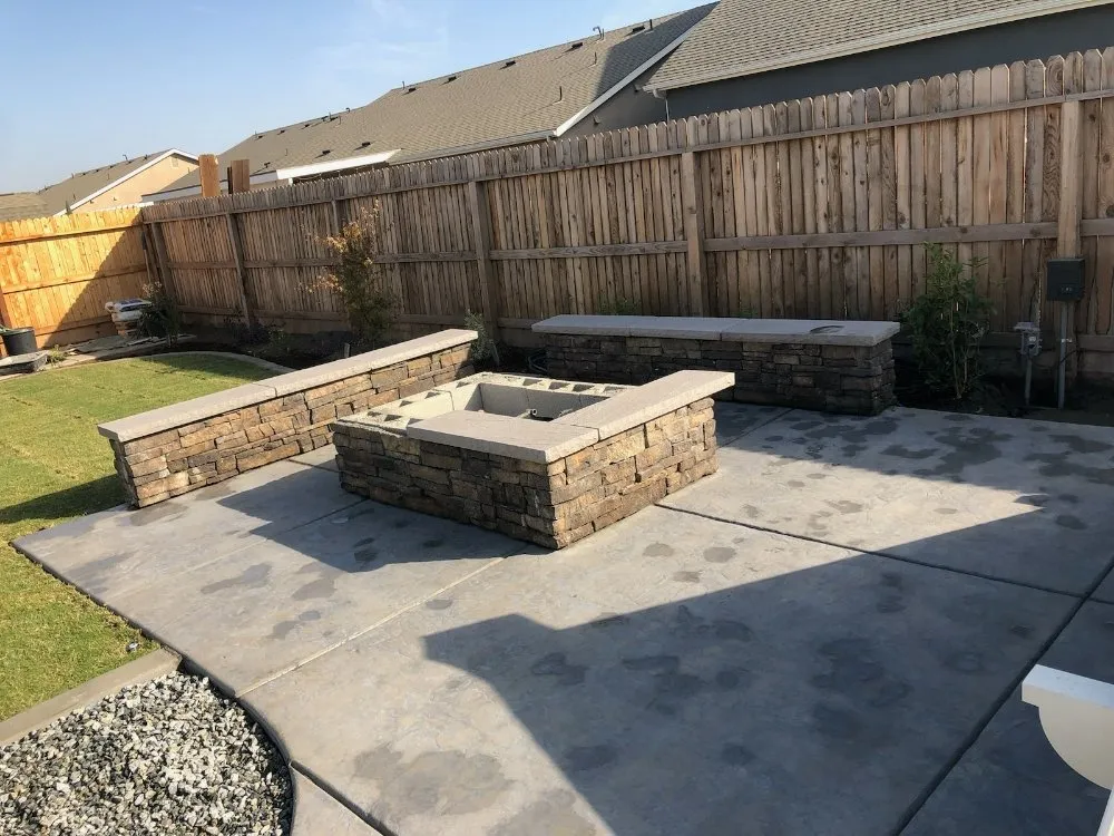 Reliable residential landscaping for year-round maintenance in Tulare, CA by Moises Lendo Lawn Service