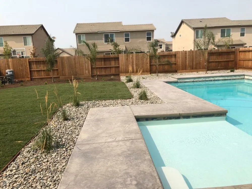 Reliable lawn care service in Tulare, CA - Moises Lendo Lawn Service