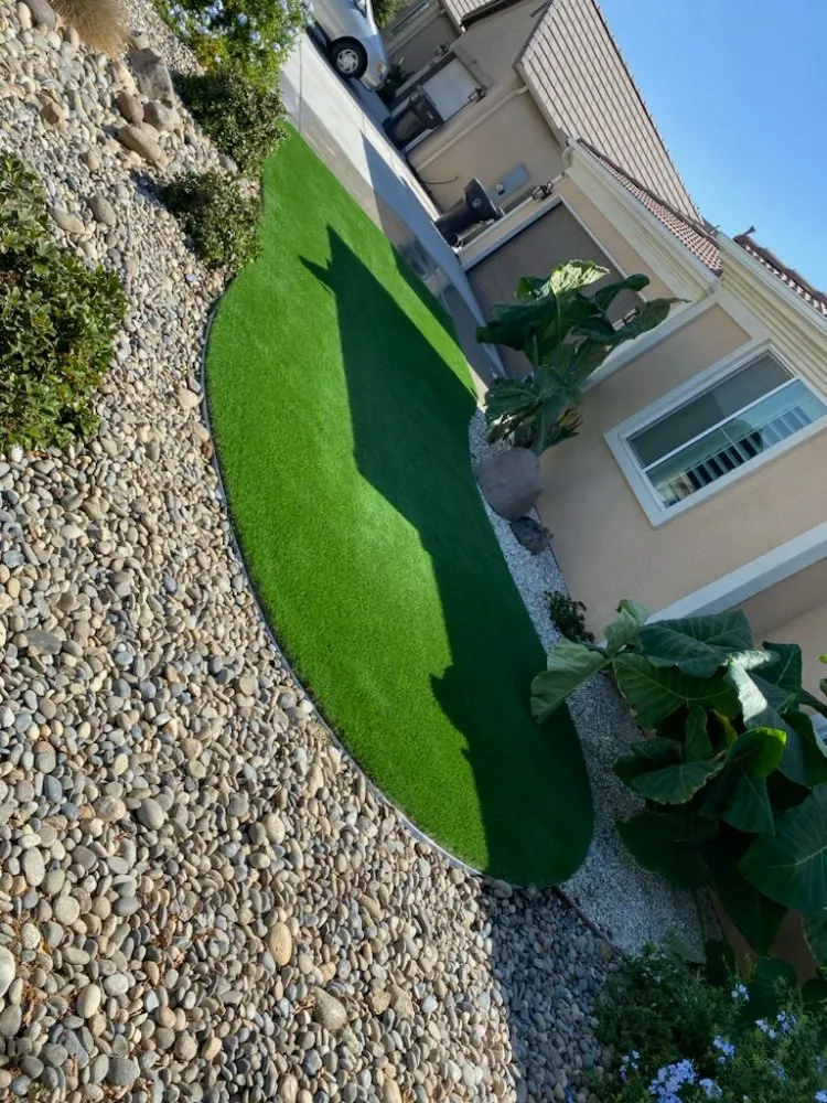 Top-rated yard cleanup service in Tulare, CA - Moises Lendo Lawn Service
