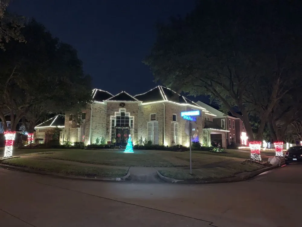 Expert garden landscaping experts serving Webster, TX - Moises Velasquez