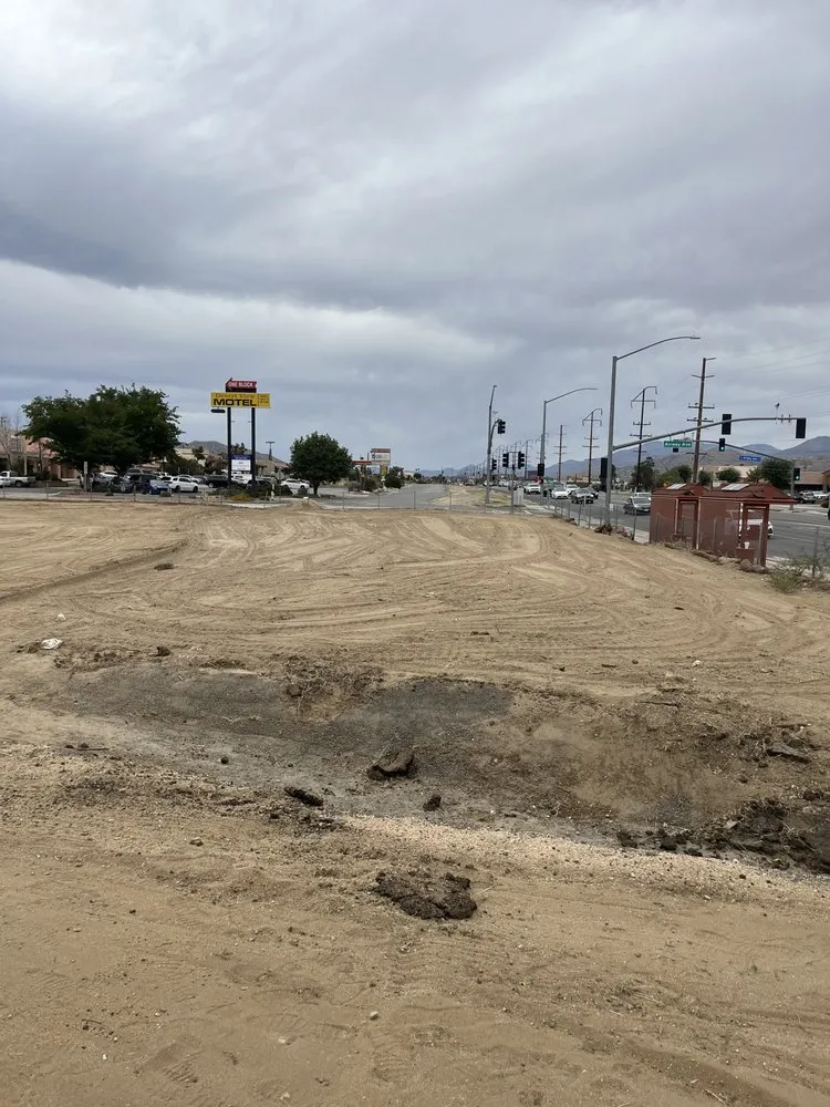 Custom residential landscaping in Joshua Tree, CA by Mojave Landscaping
