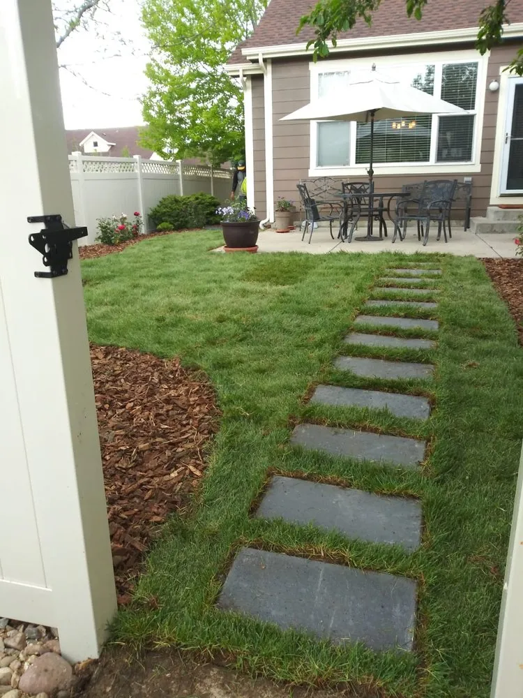 Custom lawn care service experts serving Denver, CO - Mojica's Lawn Maintenance Care