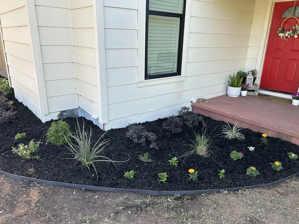 Expert lawn care service in Seguin, TX - Molina Landscape