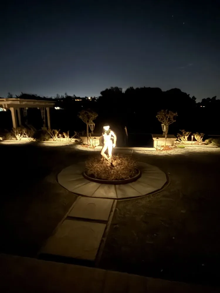 Custom landscaping services experts serving San Rafael, CA - Moliver Landscape