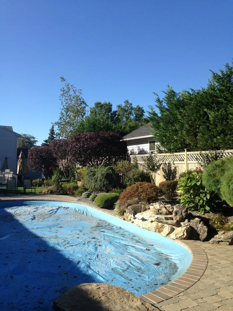 Custom residential landscaping for residential properties across Farmingdale, NY - Molloy Landscaping
