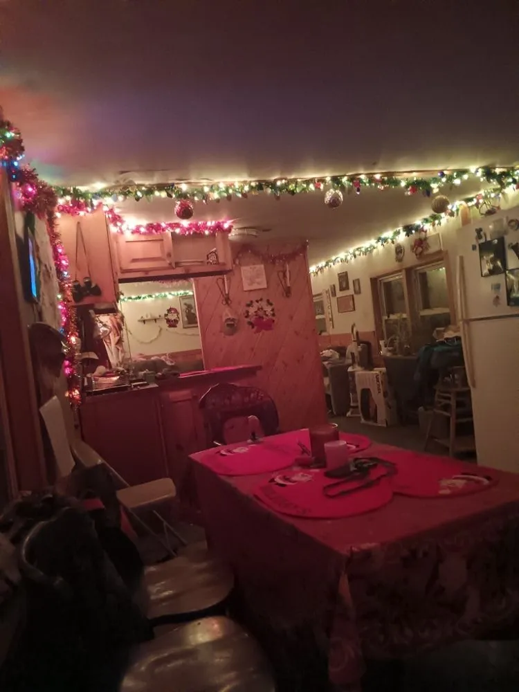 Local yard maintenance experts serving Sedgwick, ME - Mom & Pops Household Helpers