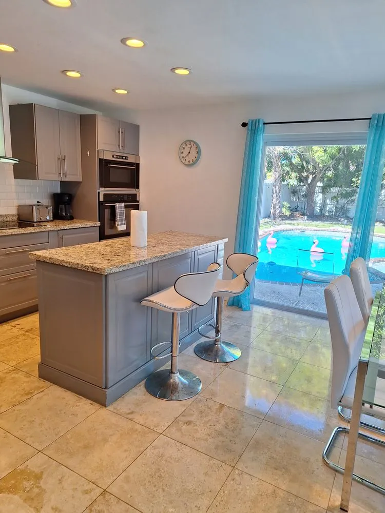 Professional garden landscaping experts serving Dania Beach, FL - Moms Cleaning & Lawn Service