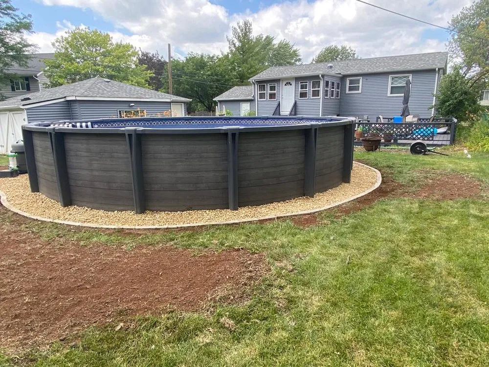 Top-rated yard maintenance experts serving Darien, IL - Monaco Landscaping