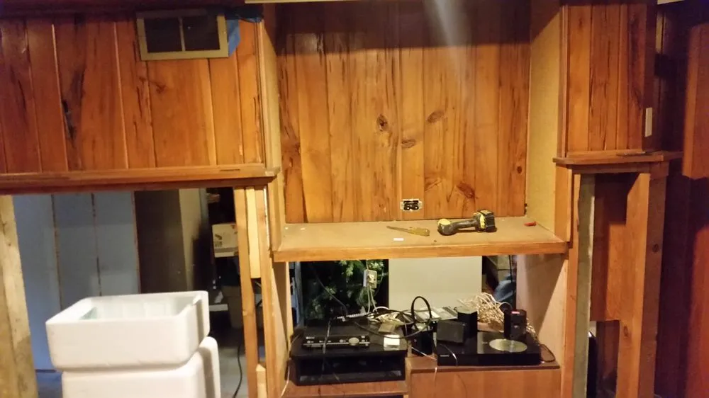 Professional yard cleanup service experts serving Oak Park, IL - Monarch Contract Builders