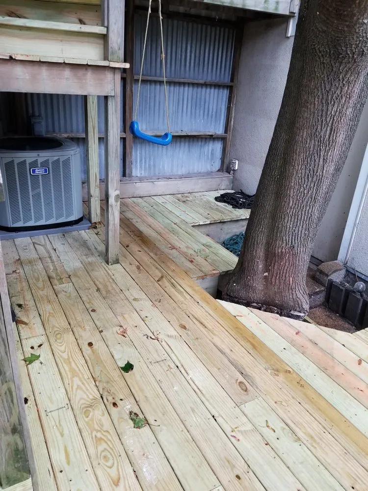 Trusted lawn mowing service in Oak Park, IL - Monarch Contract Builders