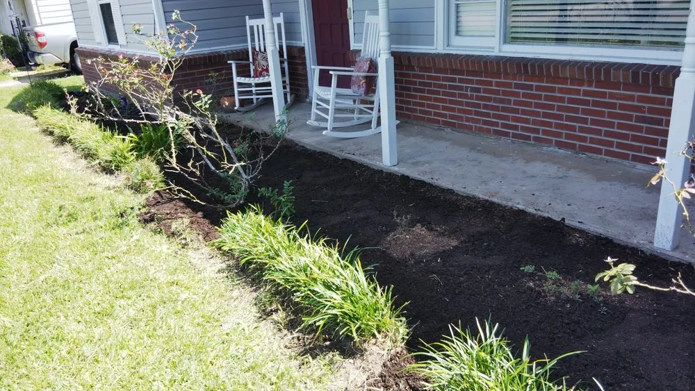 Top-rated lawn care service near you across Lake Charles, LA - Monbelly's Residential and Commercial Management