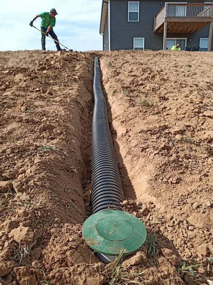 Professional landscaping services for beautiful yards in Cape Girardeau, MO by Mondragon Landscaping & Fencing