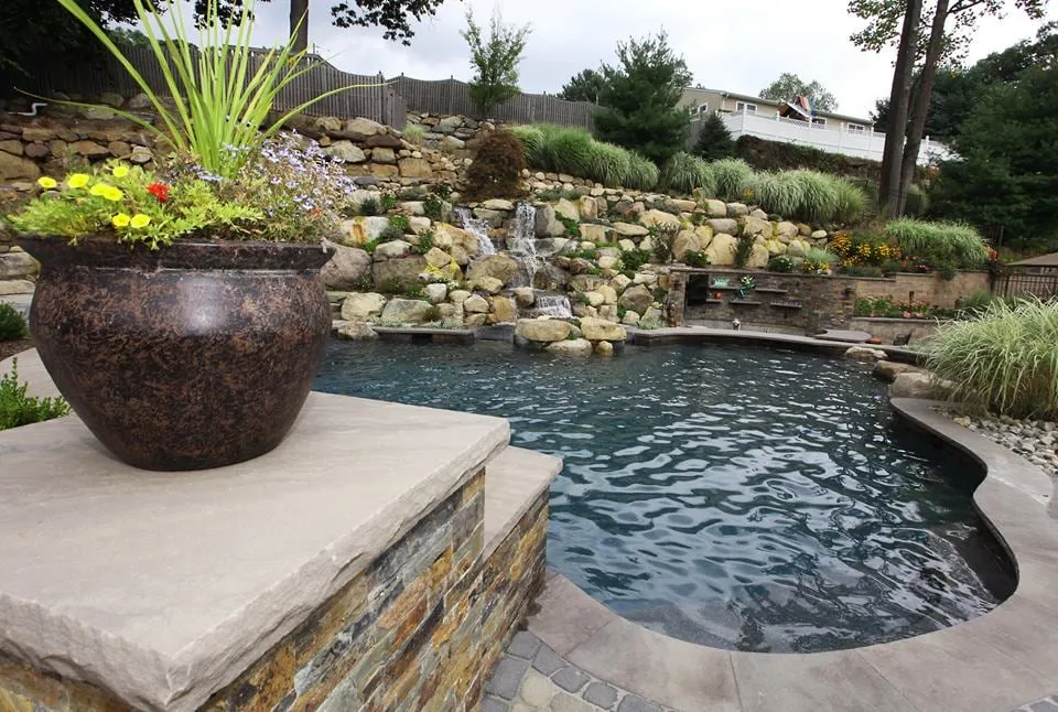 Expert yard cleanup service in Wayne, NJ - Monello Landscape Industries