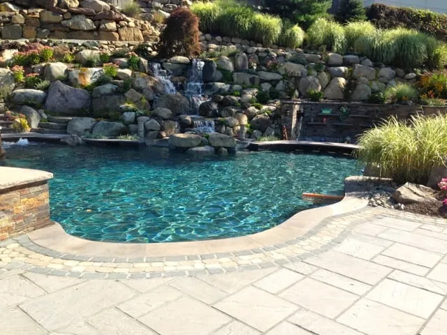 Expert yard maintenance in Wayne, NJ - Monello Landscape Industries