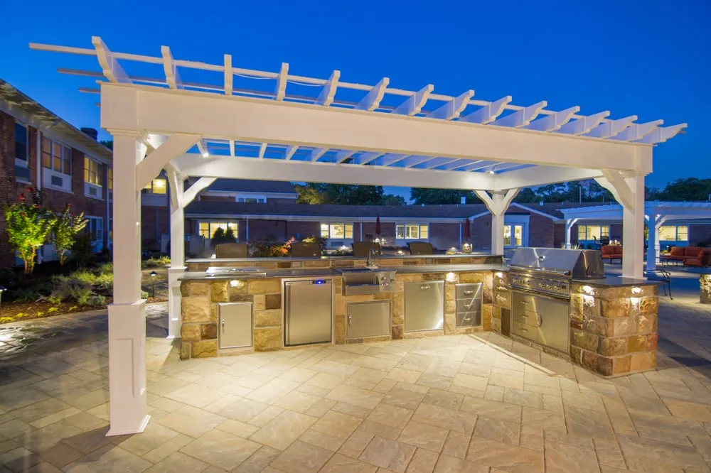 Reliable yard cleanup service in Wayne, NJ by Monello Landscape Industries