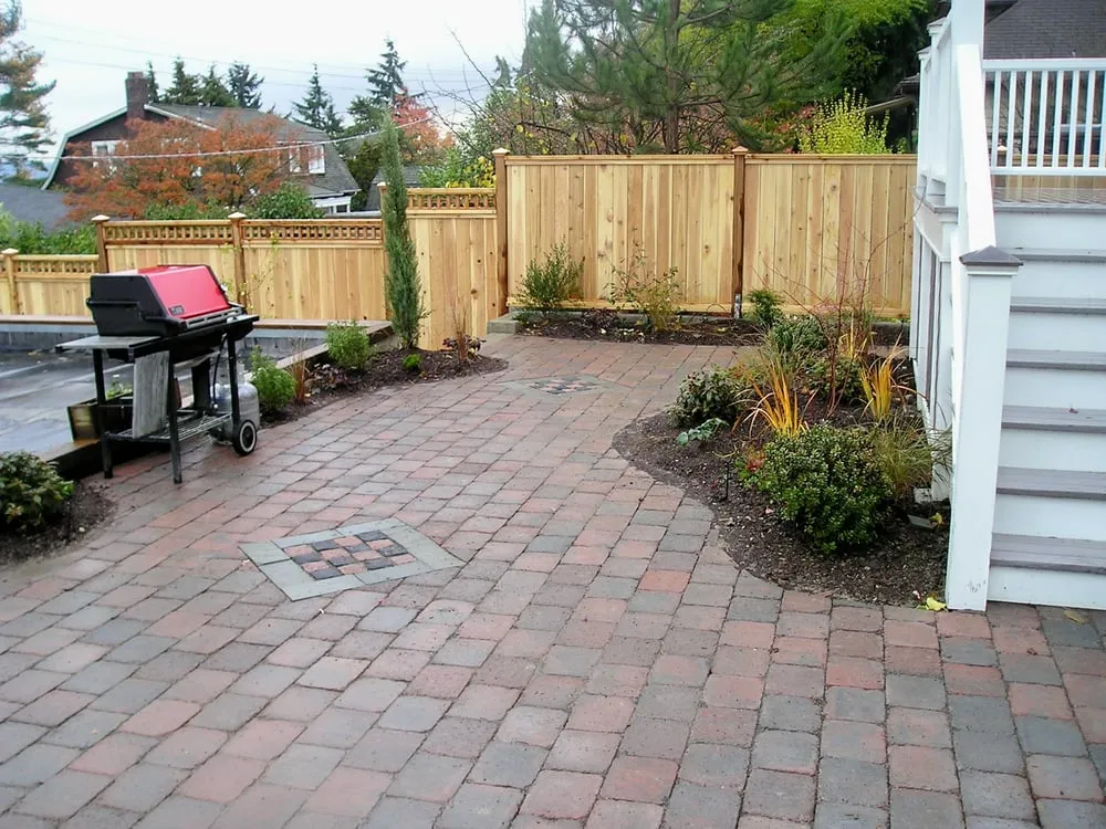Trusted yard maintenance experts serving West Seattle, WA - Monetti Landscape Design and Construction